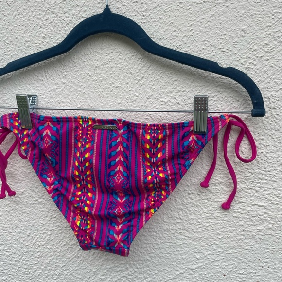 NWT Billabong Bikini - Picture 6 of 10